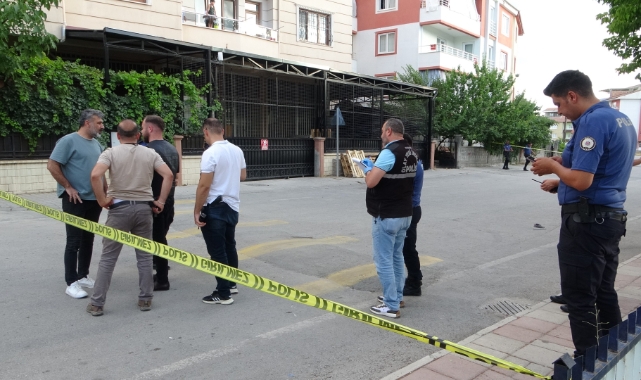 Malatya'da iki grup arasında bıçaklı kavga: 3 yaralı 