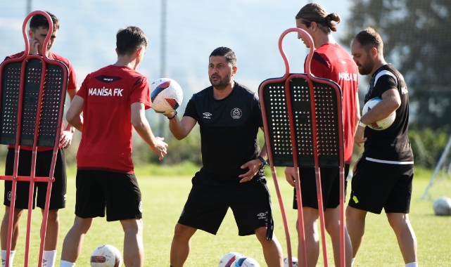 Manisa FK Bolu kampında çalışmalarını sürdürüyor