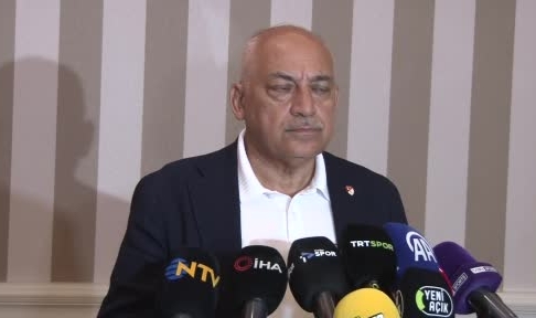 Mehmet Büyükekşi: "Bu yapılan haksızlığı kesinlikle kabul etmiyoruz, kınıyoruz"