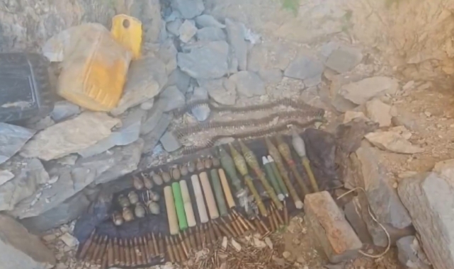 Mehmetçik teröristlerin sığınaklarına kilit vurmaya devam ediyor