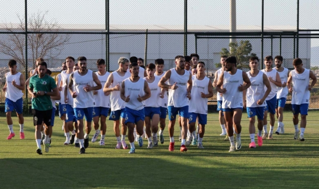 Menemen FK yeni sezonu açtı