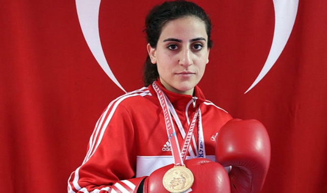 Milli boksör Gizem Özer, Paris 2024’e veda etti