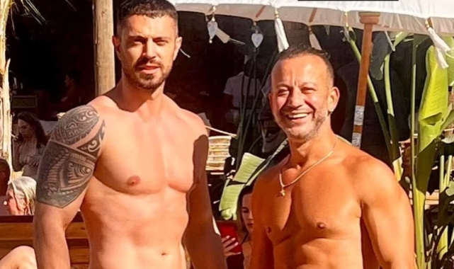 Murat Boz ve Rıza Kocaoğlu'ndan tatil pozu