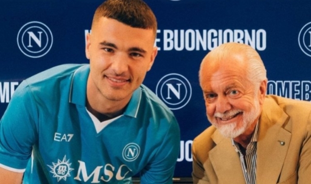 Napoli, Alessandro Buongiorno'yu renklerine bağladı
