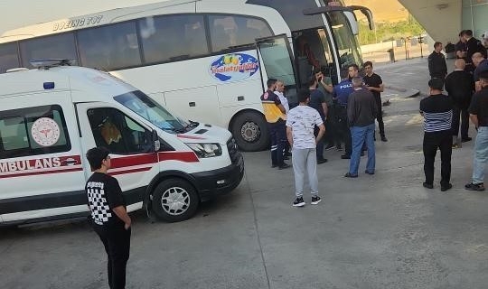 Otobüste kalp krizi geçiren yolcu hayatını kaybetti!