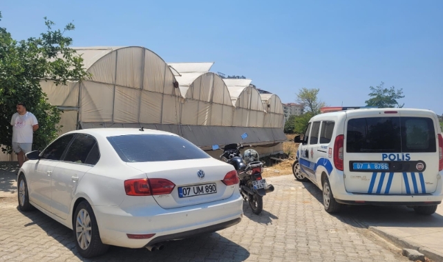 Otomobil ile motosiklet çarpıştı: 2 yaralı   