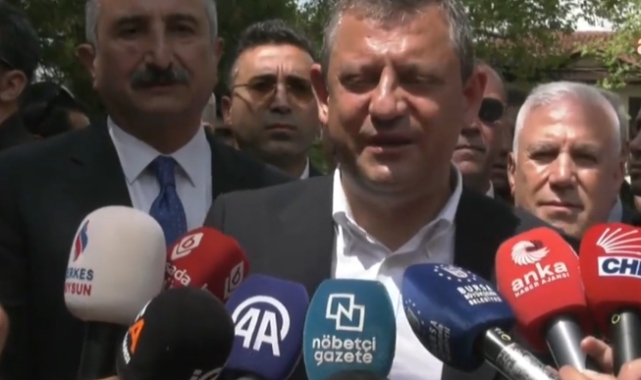 Özgür Özel Bursa'dan seslendi: Filistin'de süregelen katliamı durdurma zamanıdır