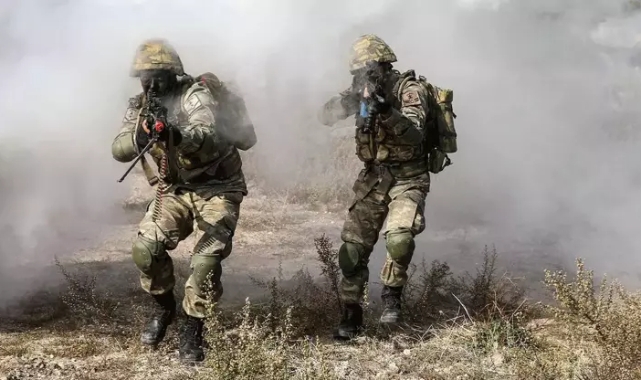 Pençe-Kilit Operasyonu ile teröristlere darbe!
