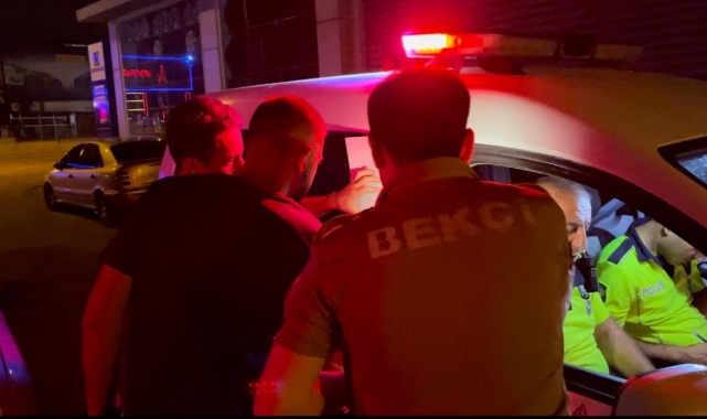 Polisin kovalığı sürücü hem ehliyetsiz hem de alkollü çıktı