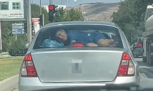 Tehlikeli yolculuğun böylesi!
