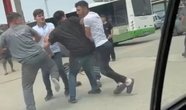 Trafikte yol verme tartışması kavgaya dönüştü