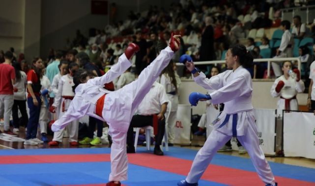 Uluslararası Karate Turnuvası, 15 ülkenin katılımıyla 5. kez Gemlik’te başlıyor