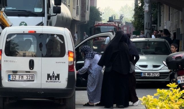 Yaşlı kadın yangından son anda kurtarıldı