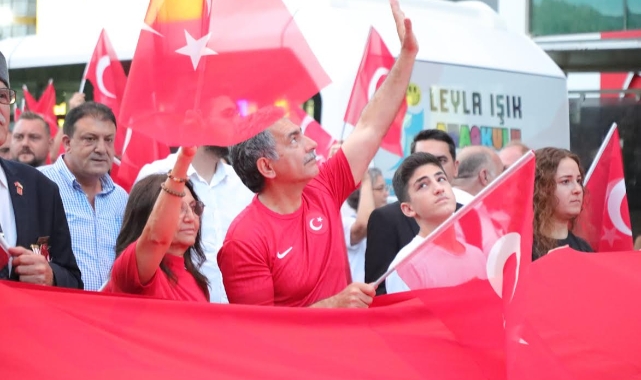 30 Ağustos Zafer Bayramı Gemlik'te coşkuyla kutlandı!