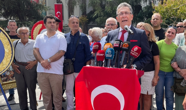 ADD Bursa'dan 30 Ağustos Zafer Bayramı kutlaması