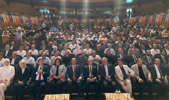 AK Parti Bursa Teşkilatı Merinos'ta toplandı