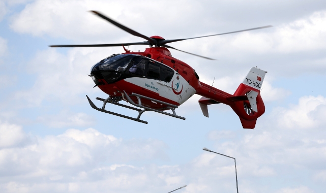 Ambulans helikopter Umut bebek için havalandı