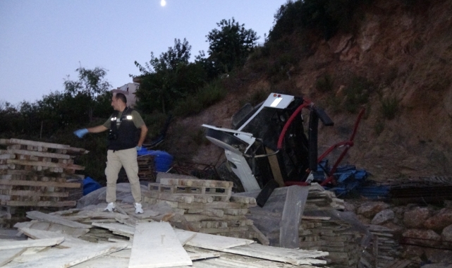 Antalya'da feci kaza: Babanın çabası yetmedi