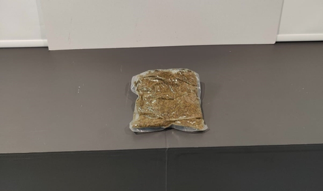 Aracında uyuşturucu ele geçen şahıs gözaltına alındı