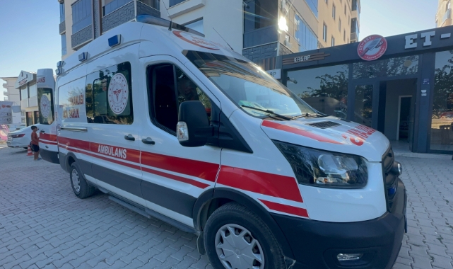 Asansör boşluğuna düşen şahsı itfaiye kurtardı