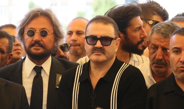 Aydemir Akbaş’ın cenazesinde kaos!