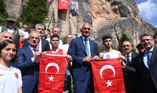Bakanlar dağcıların yeni gözdesinde incelemelerde bulundu