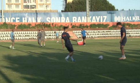 Başakşehir, Iberia maçı hazırlıklarını tamamladı