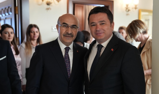 Başkan Aydın'dan Vali Demirtaş'a veda