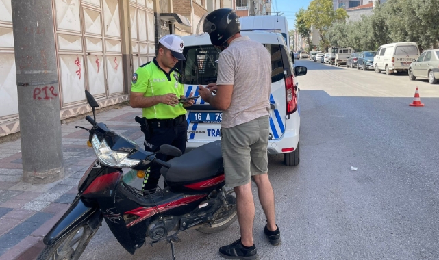 Bursa motosiklet sürücülerine ceza yağdı