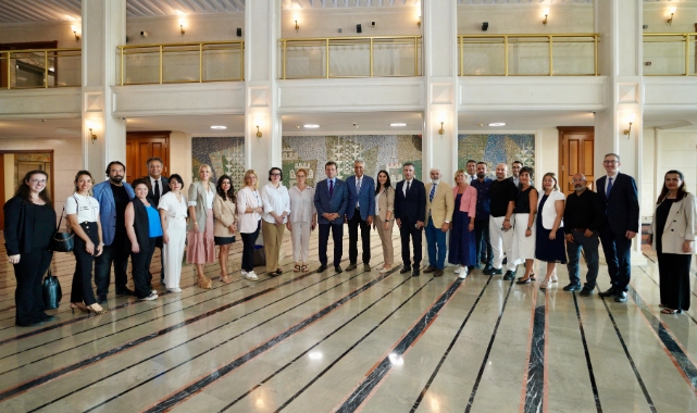 Bursa Büyükşehir bürokratlarından İstanbul’a çıkartma