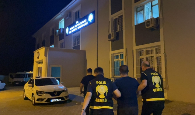 Bursa'da 3 kişiyi silahla yaralayan zanlı yakalandı