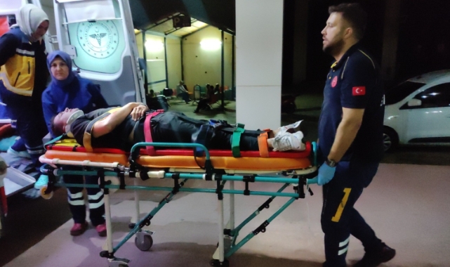 Bursa'da motosiklet ile otomobil çarpıştı