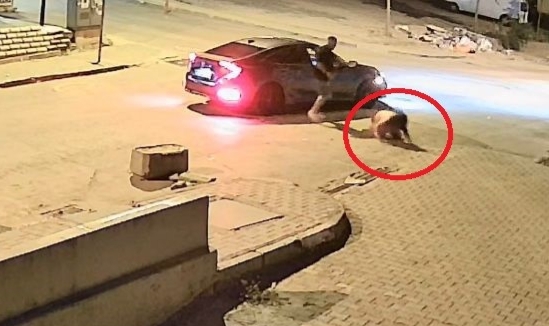 Bursa'da sokak ortasında kadına şiddet!