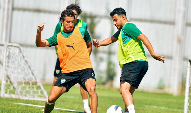 Bursaspor'da tempo artıyor