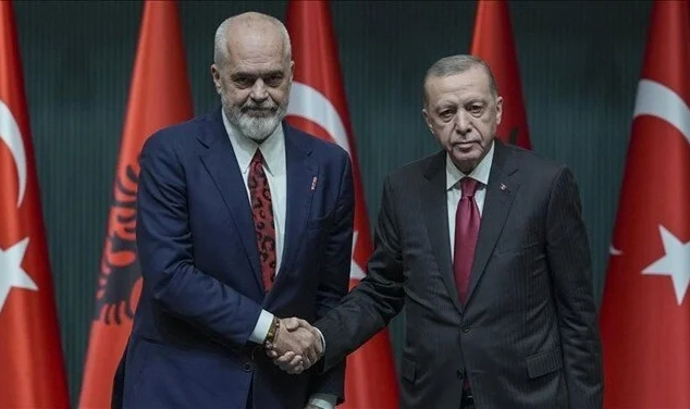 Cumhurbaşkanı Erdoğan, Arnavutluk Başbakanı ile görüştü
