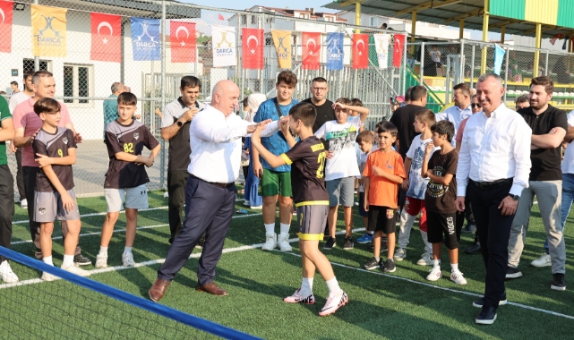 Darıca'da yaz spor okulları şenlik ile sona erdi