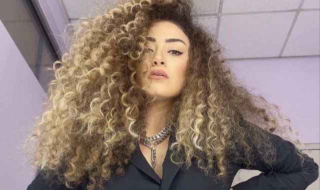 Dilan Çıtak'tan Babası İbrahim Tatlıses'e manidar gönderme!