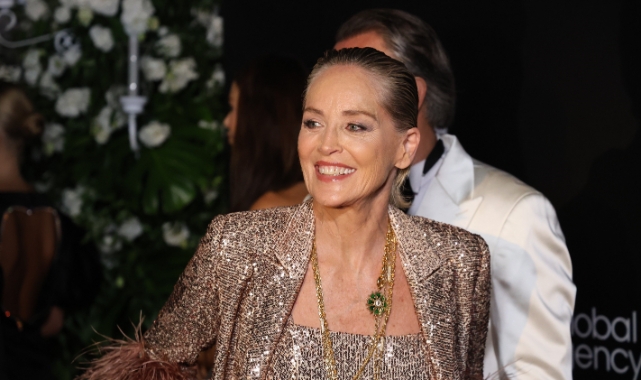 Dünyaca ünlü yıldız Sharon Stone ödülünü aldı!