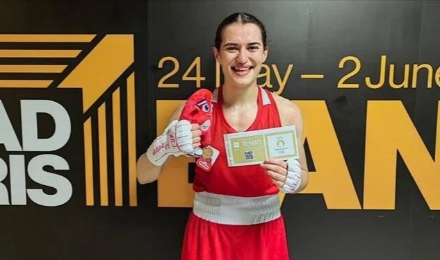 Esra Yıldız Kahraman kimdir?