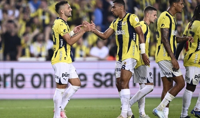 Fenerbahçe Alanyaspor'u 3 golle geçti