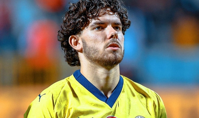 Fenerbahçe'den Ferdi Kadıoğlu açıklaması!