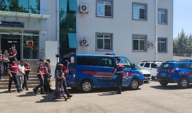 Gaziantep’te göçmen kaçakçılığı operasyonunda 4 gözaltı