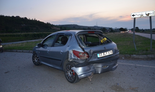 Hafif ticari araç otomobile çarptı: 8 yaralı