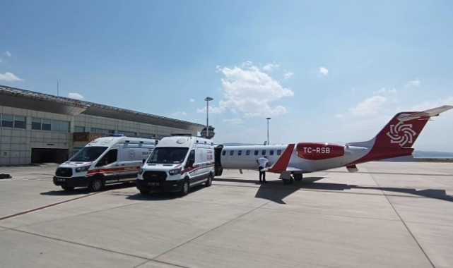 Hasta bebekler uçak ambulansla İstanbul'a sevk edildi