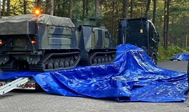 Hollanda'dan Ukrayna'ya 28 zırhlı araç