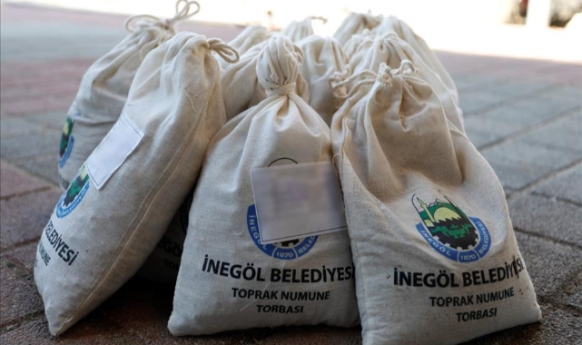 İnegöl'de 'Ücretsiz Toprak Analizi' uygulaması devam ediyor