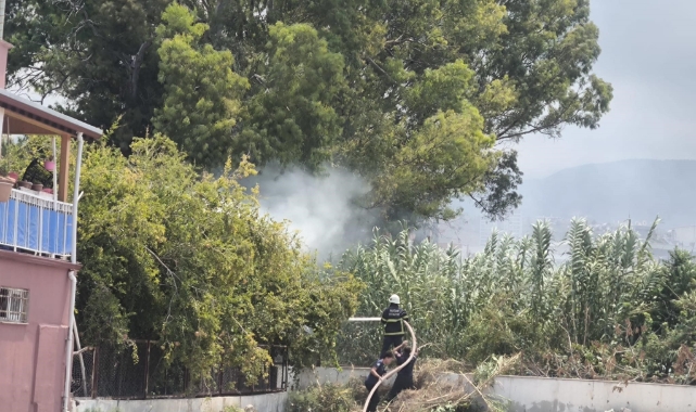 İskenderun’da bahçe yangını!
