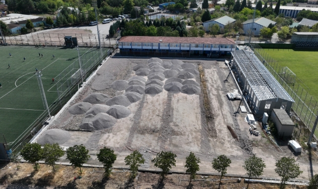 İzmit'e yeni saha