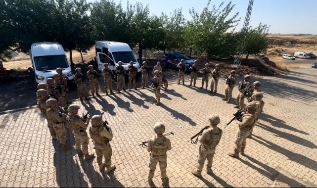 Jandarma ekipleri kayıp 8 yaşındaki Narin için seferber oldu