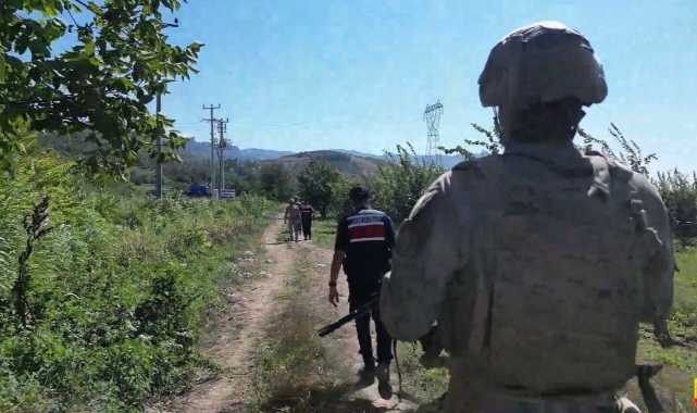 Jandarmadan uyuşturucu ve kaçakçılık operasyonu